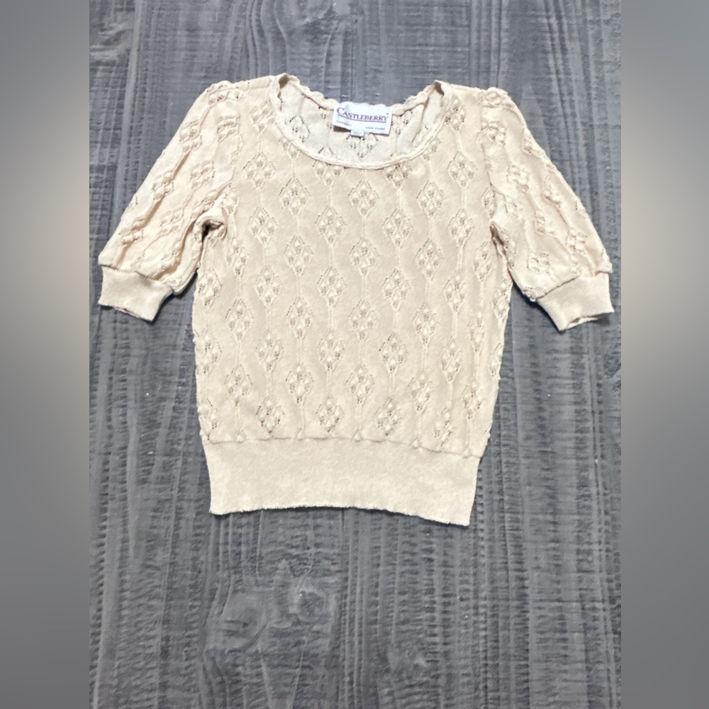 Vintage Castleberry Women's Beige Textured Short Size Small Sweater